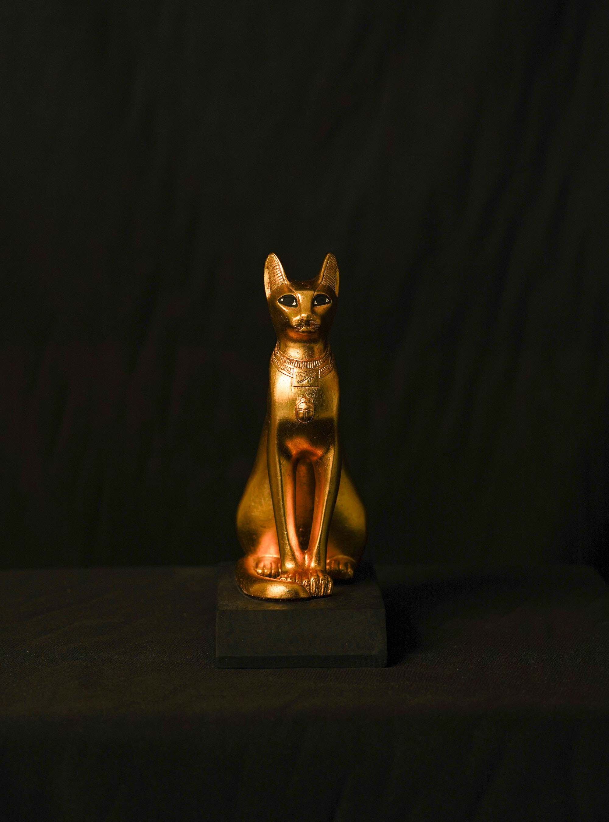 Egyptian Goddess Bastet statue, replica Bastet statue made in Egypt